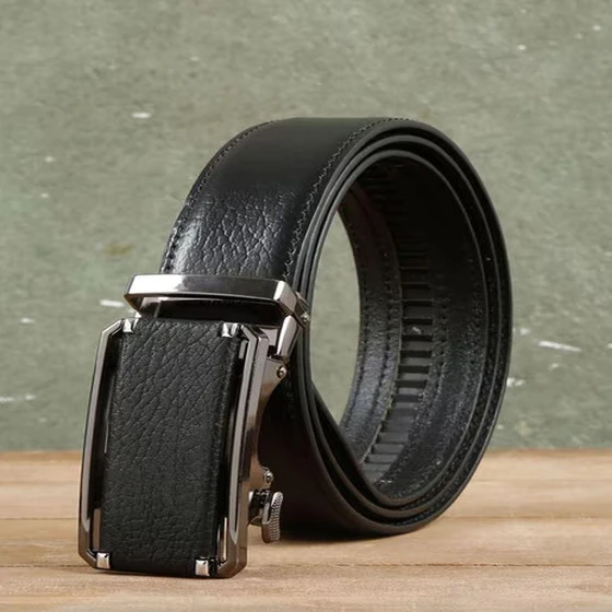 sturdy-leather-belts-1.webp