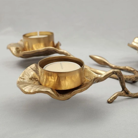 brass-candle-holder-2.webp