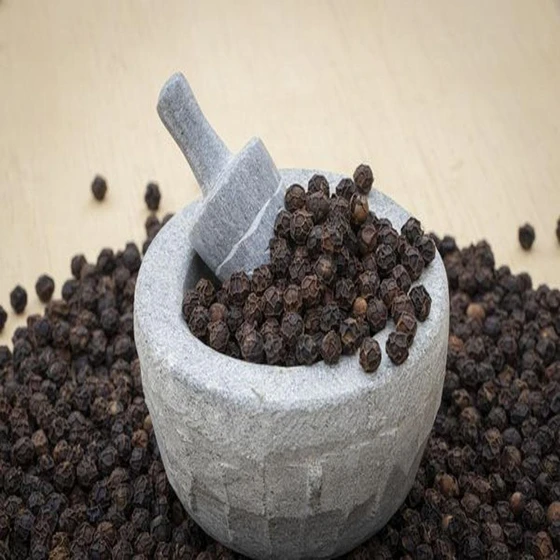 black-pepper-2.webp