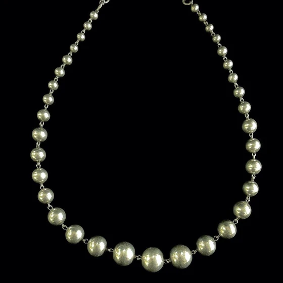 silver-beads-necklace-2.webp