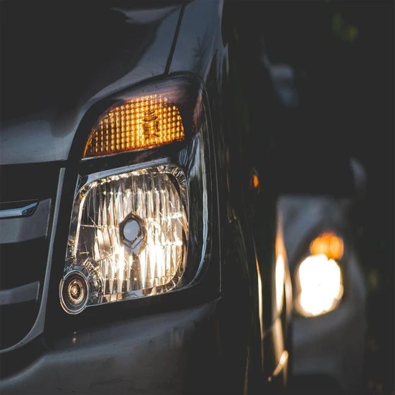 car-light-2.webp