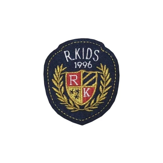 embroidered-school-patch-2.webp