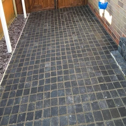 Sandstone Black Cobbles