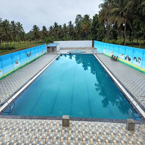 rcc-wave-pool-2.webp