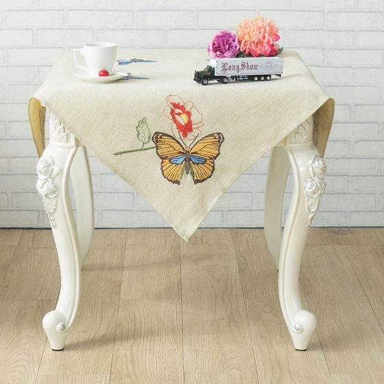 home-table-linen-2.webp