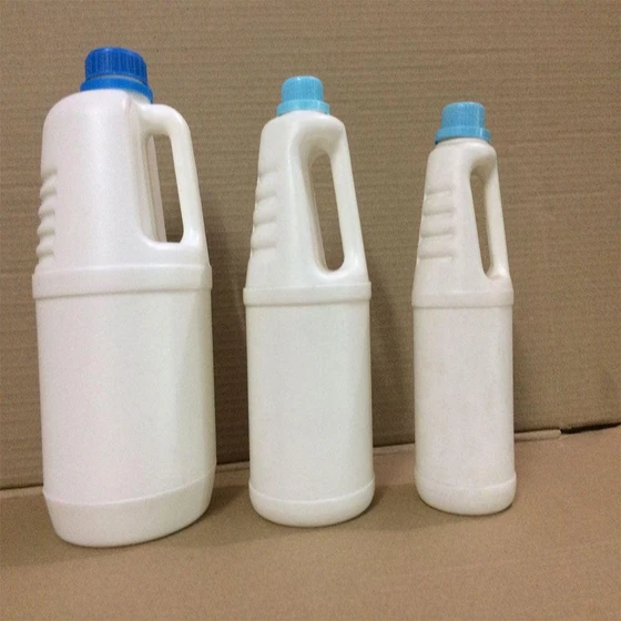veterinary-plastic-bottle-1.webp