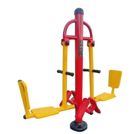 outdoor-leg-press-2.webp