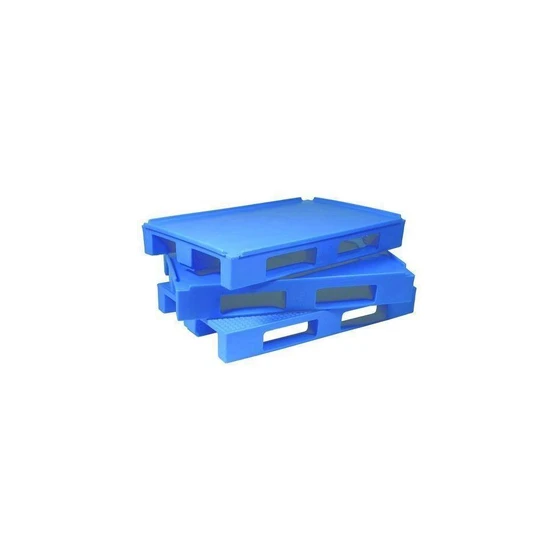 plastic-ware-house-pallets-2.webp