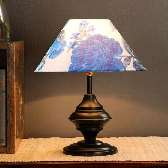 table-lamp-1.webp
