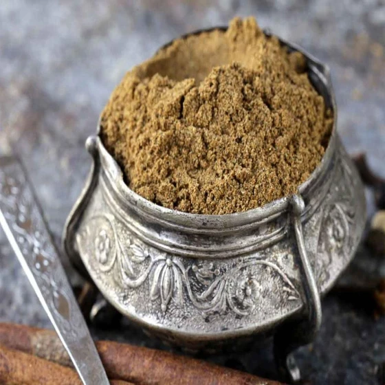 kitchen-garam-masala-powder-2.webp