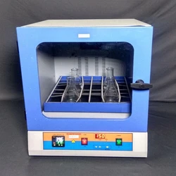 Incubator Orbital Shaker