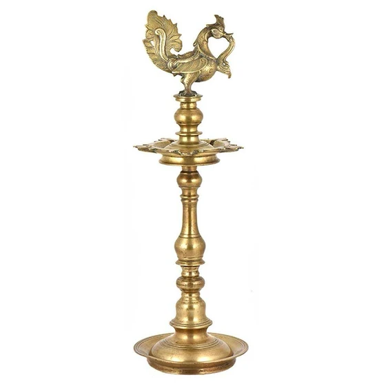 brass-pooja-lamps-2.webp