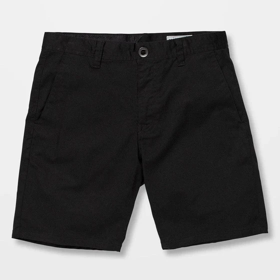 modern-mens-short-2.webp