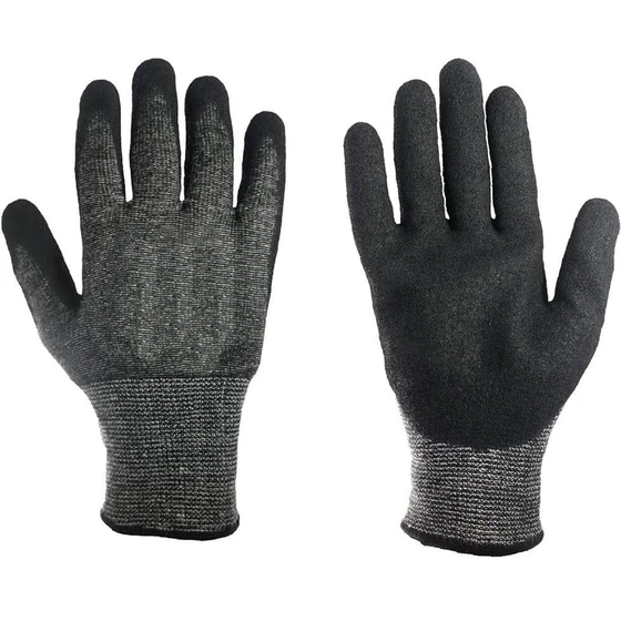 safety-hand-gloves-1.webp