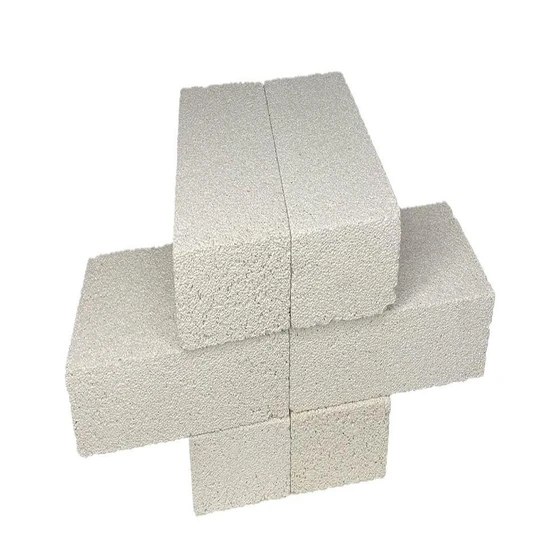 insulating-refractory-brick-1.webp