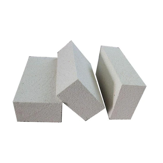 insulating-refractory-brick-2.webp