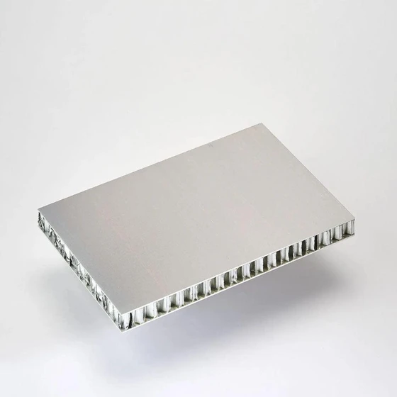 honeycomb-composite-panels-2.webp