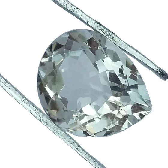 diamond-cut-crystal-2.webp