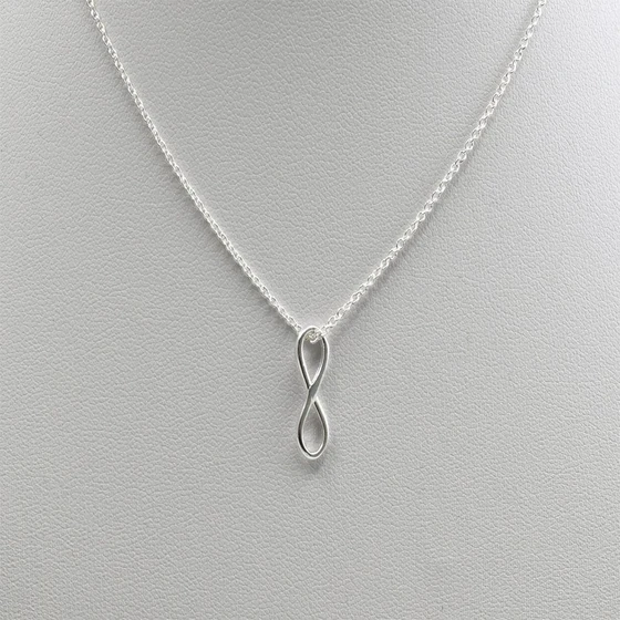 infinity-silver-necklace-2.webp