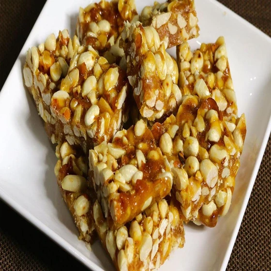 tasty-groundnut-chikki-2.webp