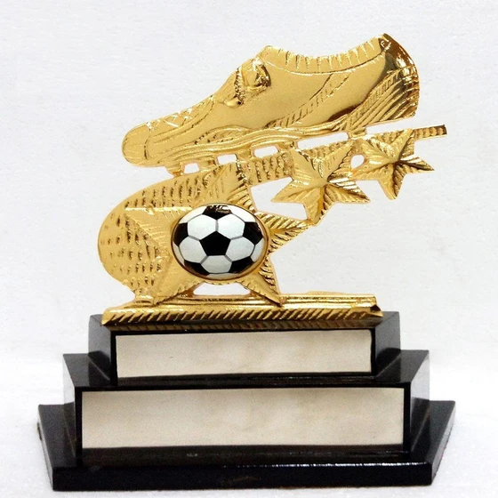 football-trophy-awards-1.webp