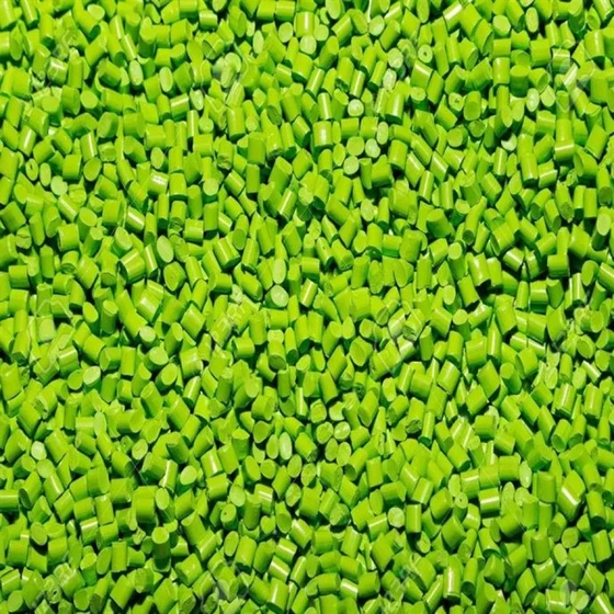 green-plastic-granule-2.webp