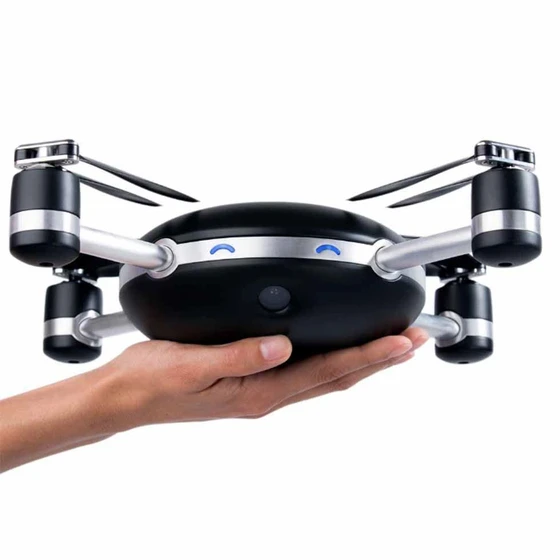selfie-camera-drone-2.webp