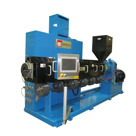 plastic-extrusion-machine-2.webp