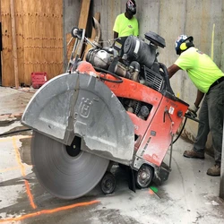 Concrete Cutting Saw