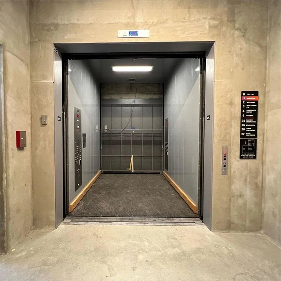 goods-freight-elevator-1.webp