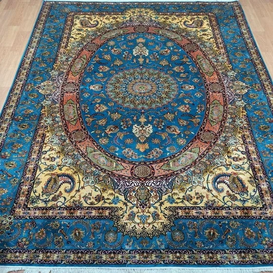 silk-machine-made-rugs-1.webp