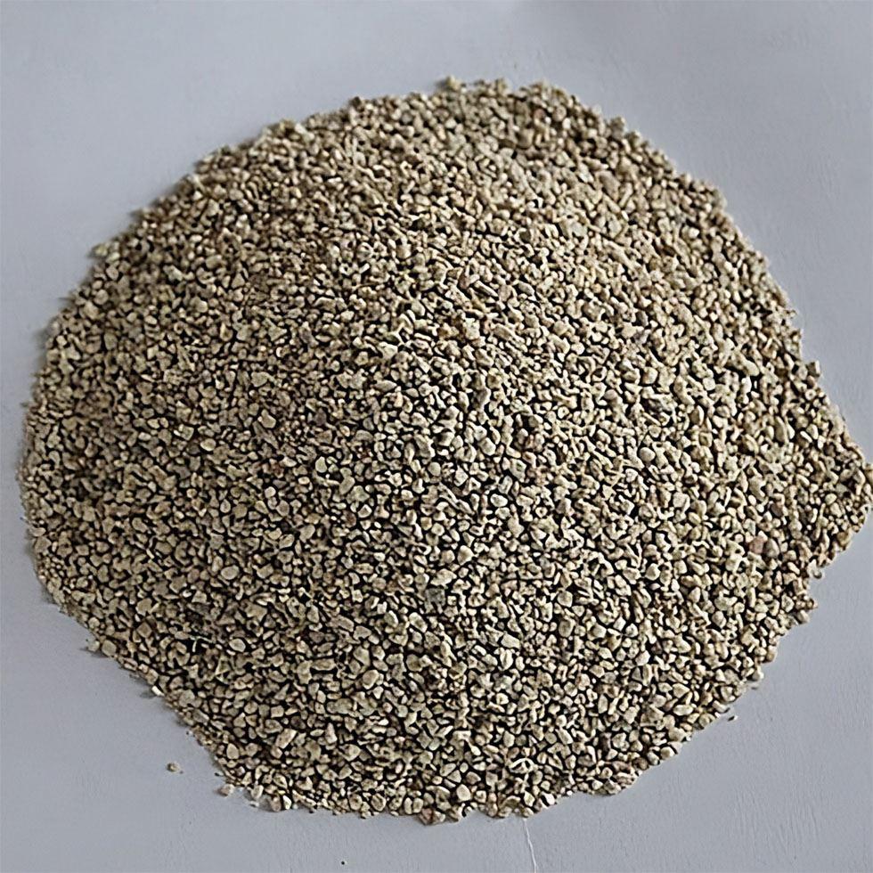 Bentonite Sodium Granules Image