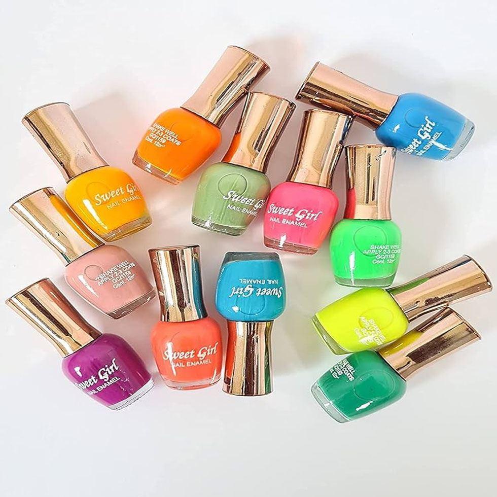 Bottles Nail Polish Set Image