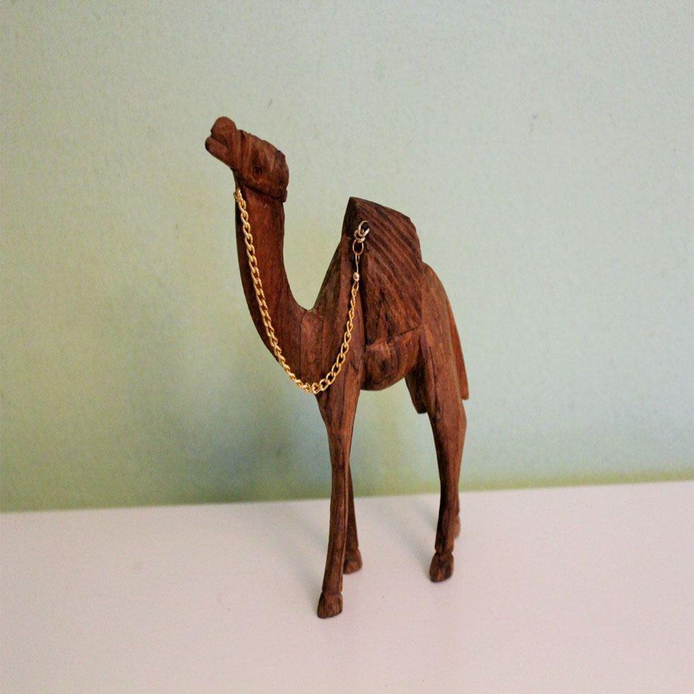 Camel Wooden Statues Image