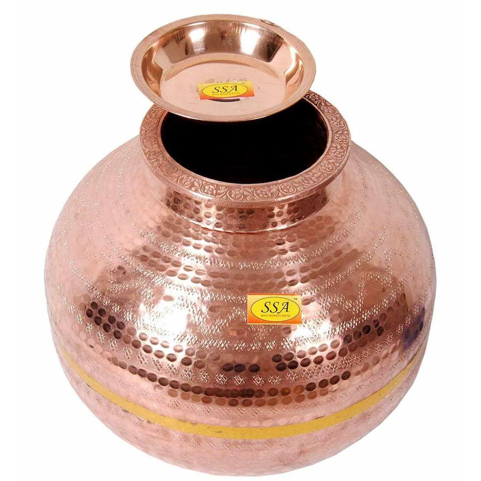 Copper water pot Image