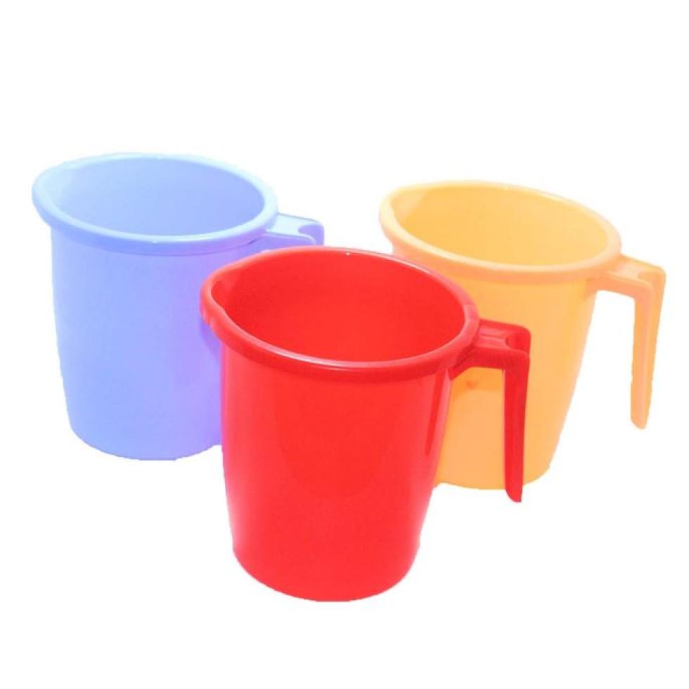 Durable Plastic Mugs Image