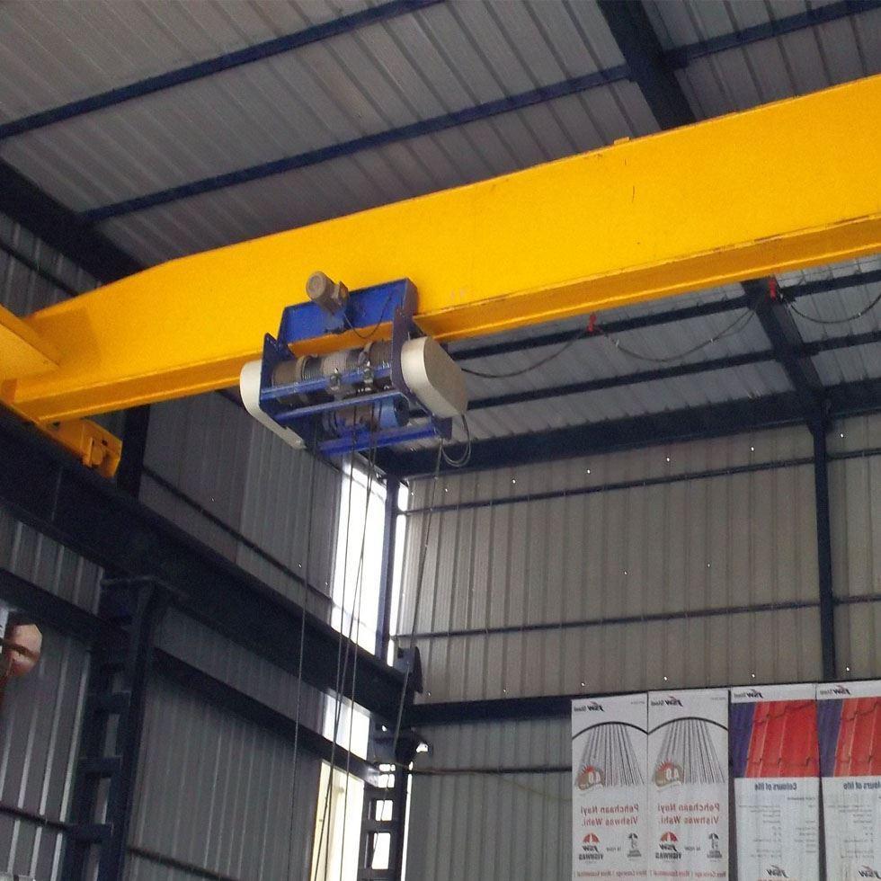 Electric Girder Crane Image