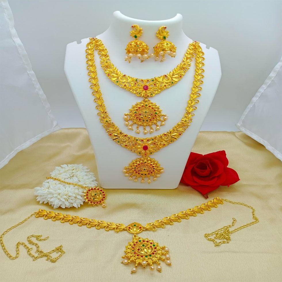 Gold Jewellery Image