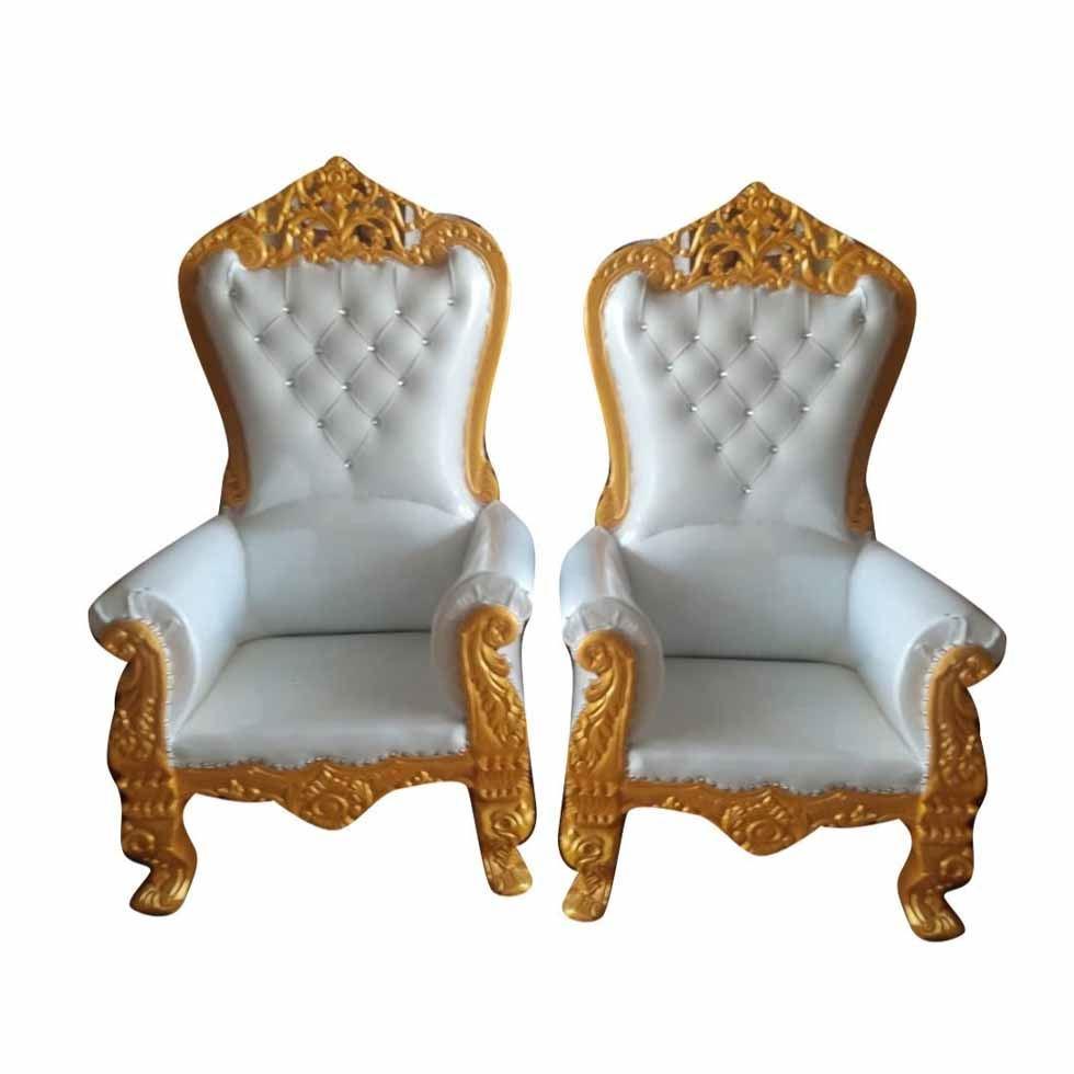 Golden Frame Banquet Chair Image