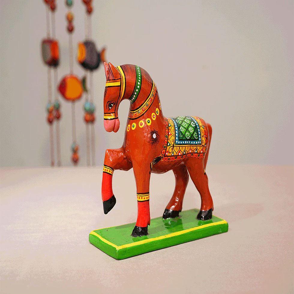 Handicraft Wooden Horse Statue Image