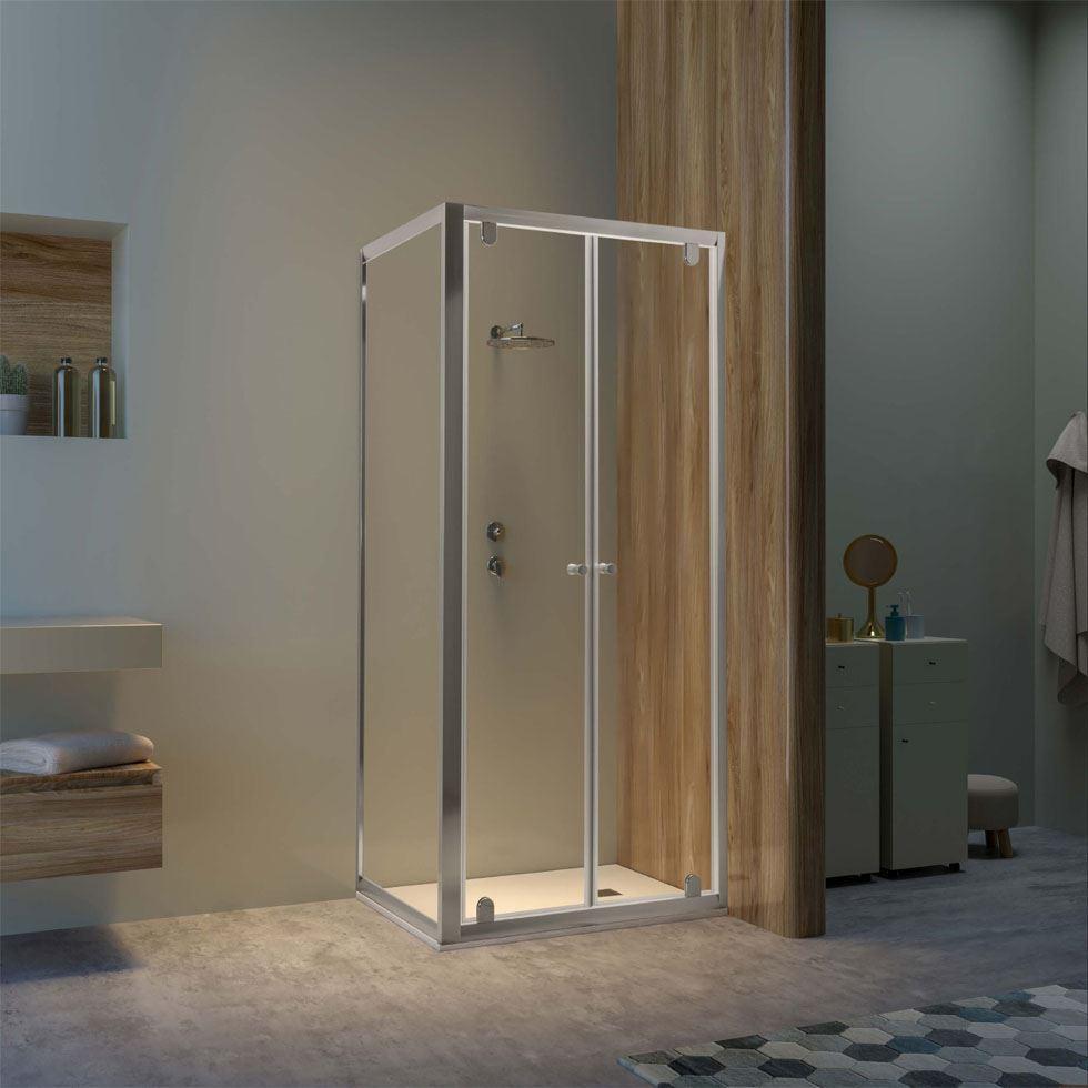 Hinged Transparent Shower  Image