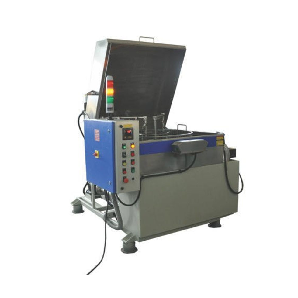 Industrial Component Cleaning Machine Image