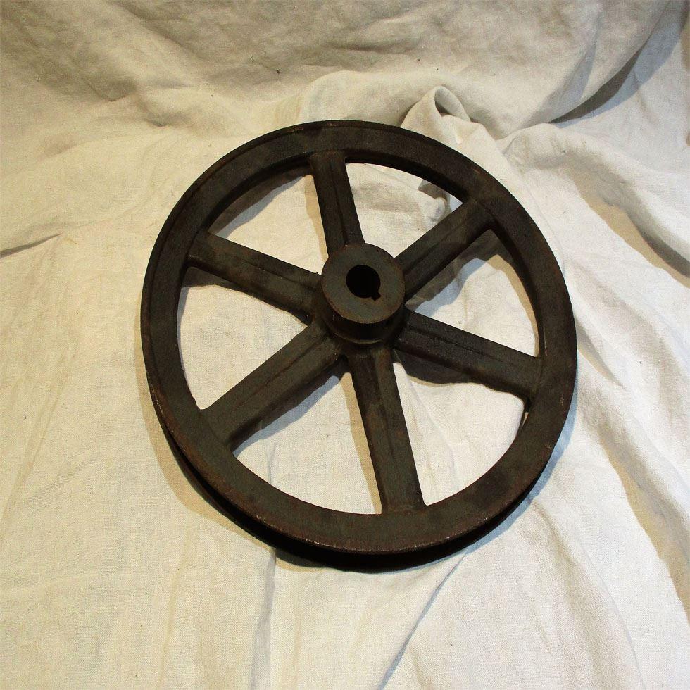 Industrial Pulley Image
