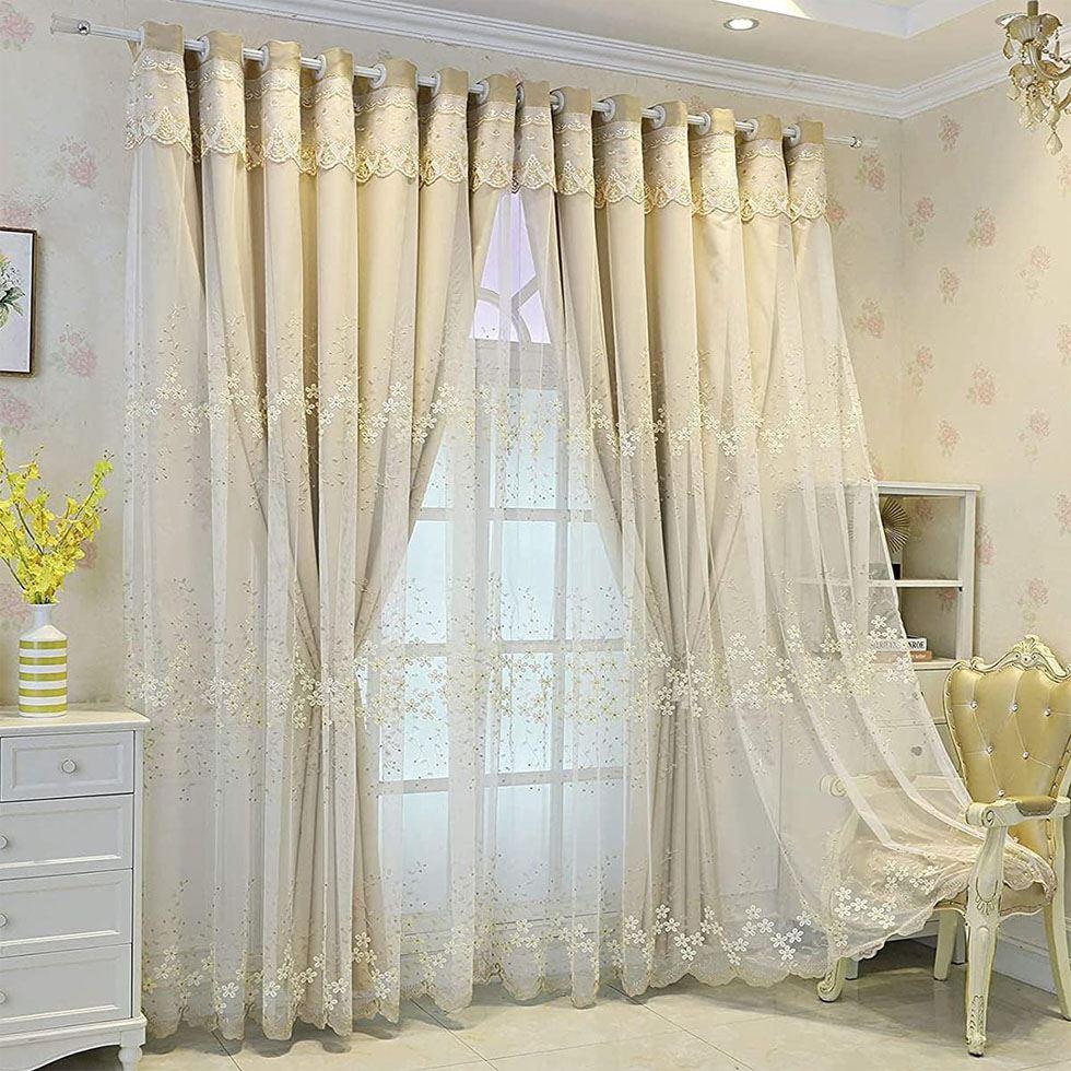 Living Room Curtains Image