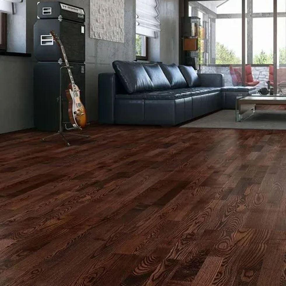 Matt Wood Laminate Flooring Image