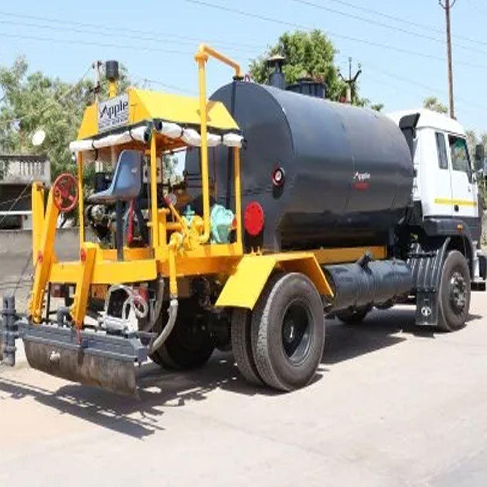 Metal Bitumen Distributor Image