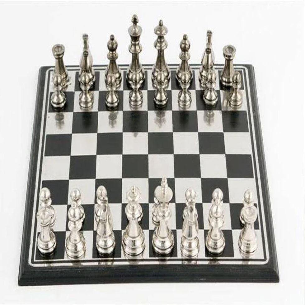 Metal Chess Set Image