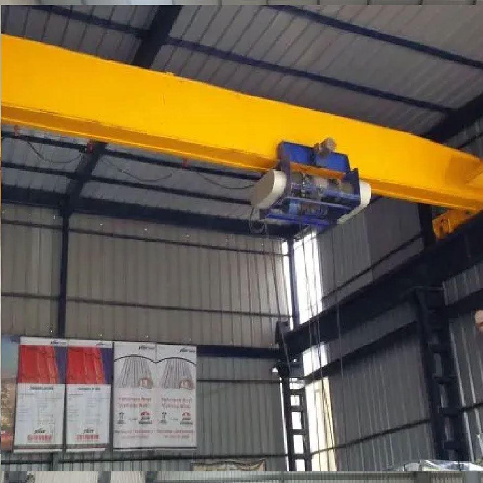 Mild Overhead Crane Image