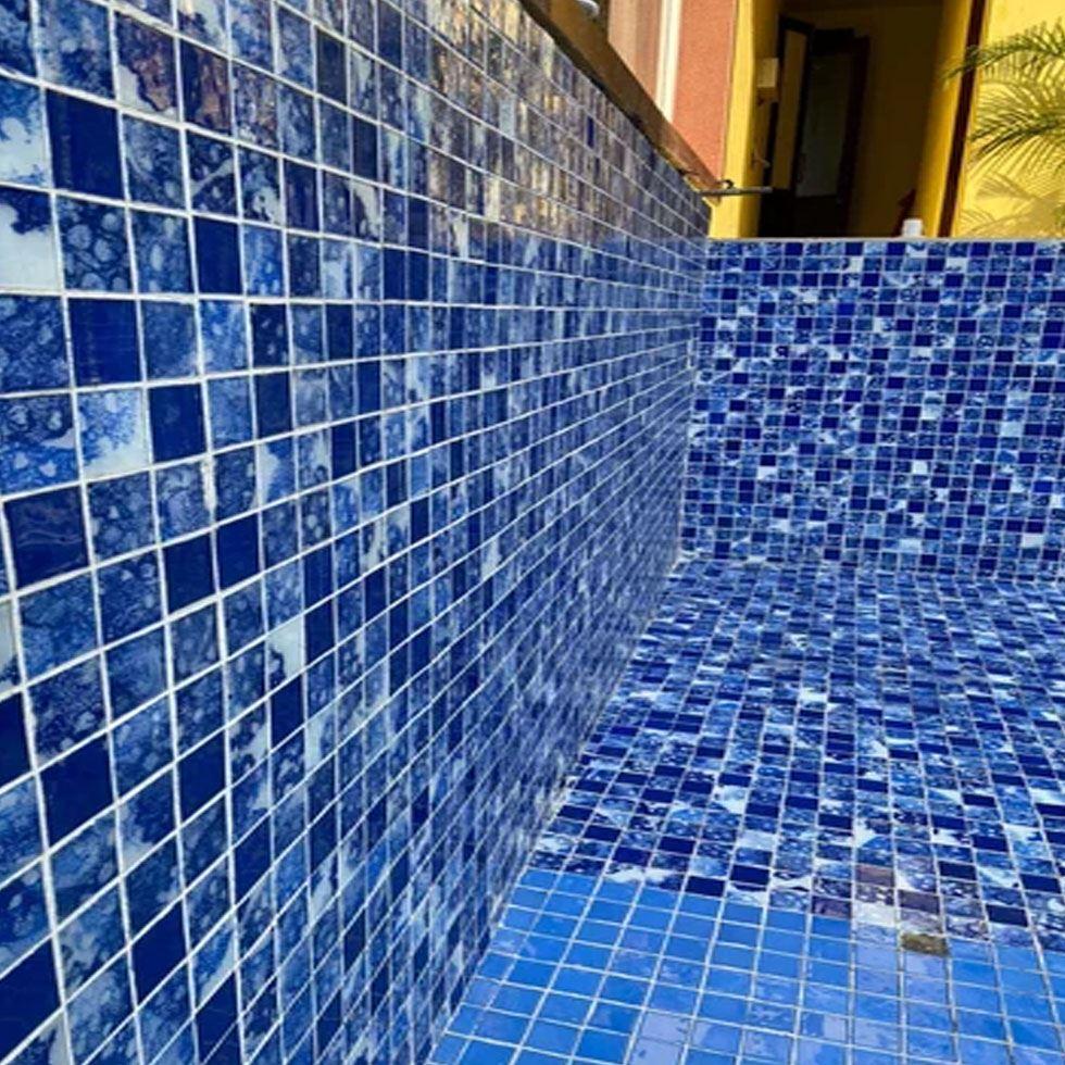 Glass Mosaic Tiles Image