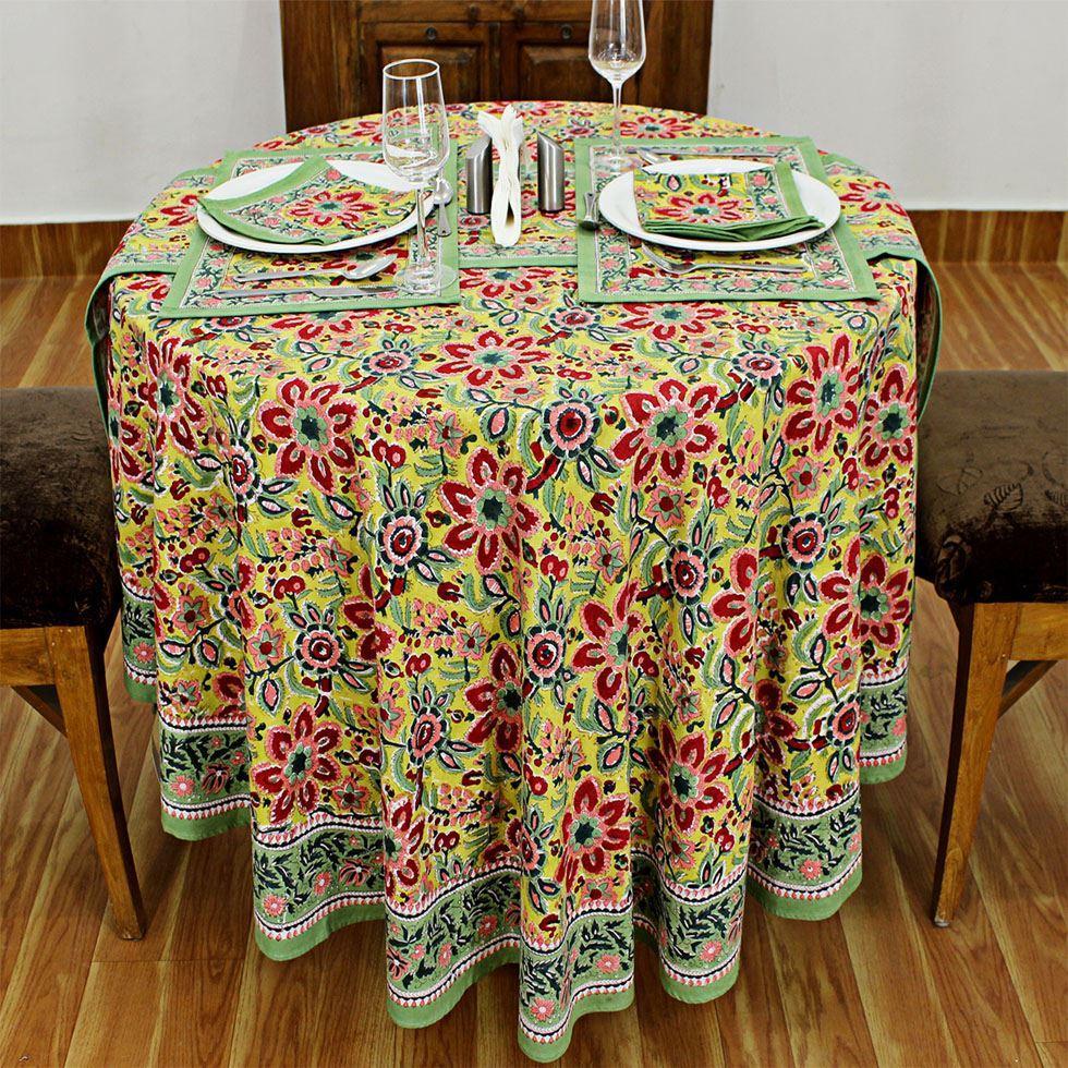 Multicolor Fancy Table Cloth Image